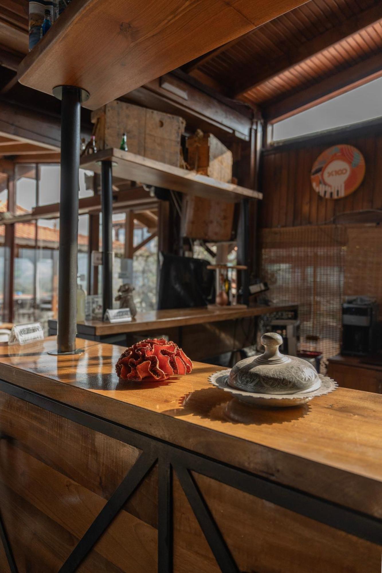 Kozbeyli Konagi Hotel Yenifoca Bagian luar foto