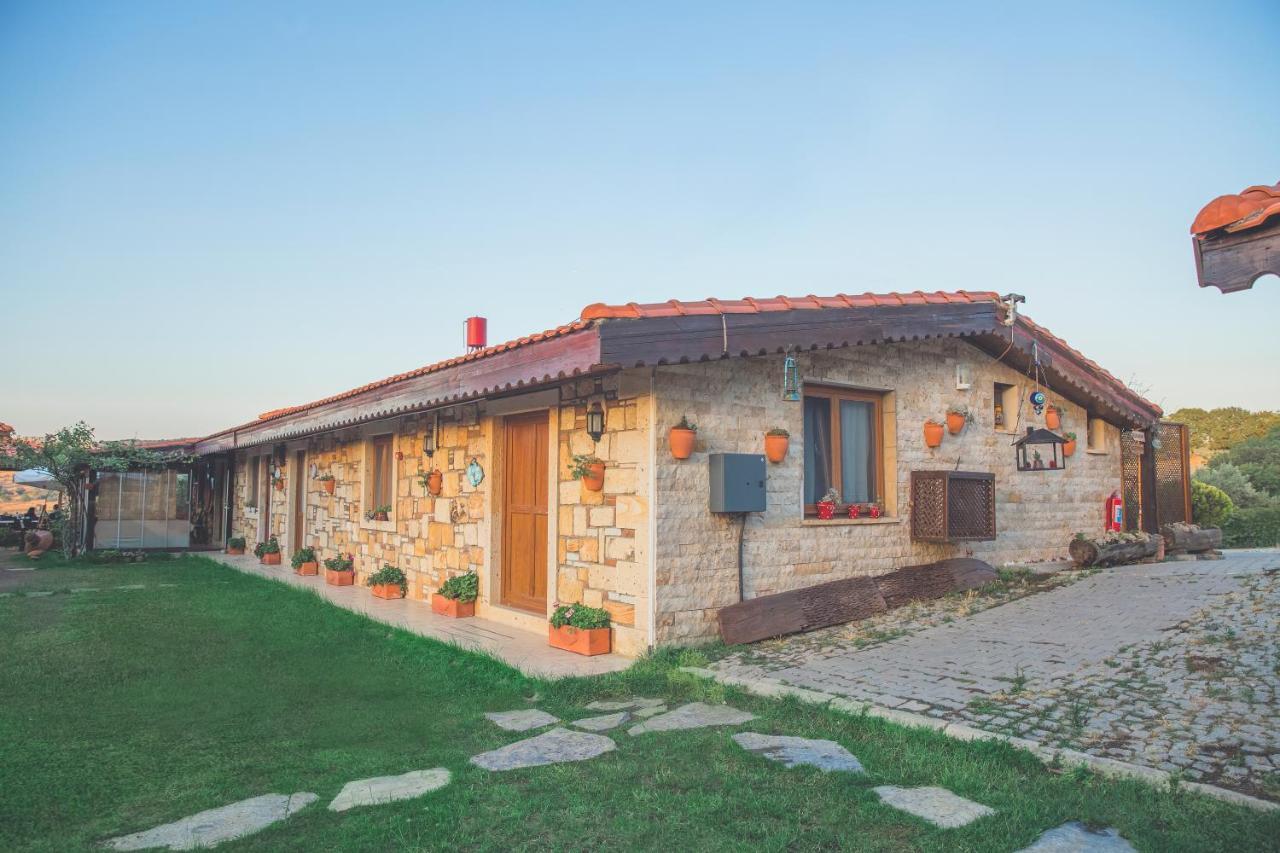 Kozbeyli Konagi Hotel Yenifoca Bagian luar foto