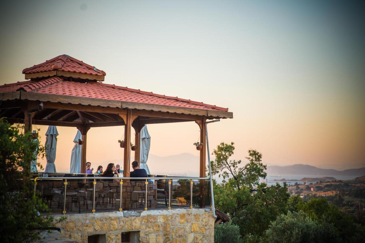 Kozbeyli Konagi Hotel Yenifoca Bagian luar foto